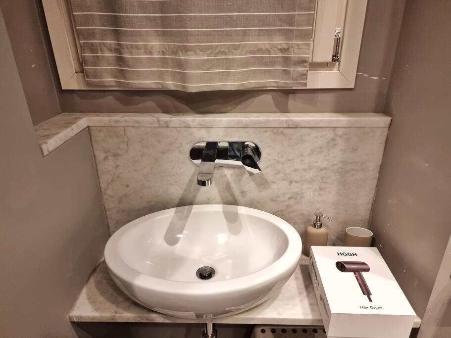 Gazzana Corner House Apartment Милано Екстериор снимка