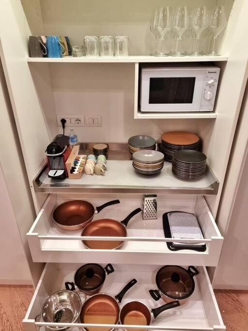 Gazzana Corner House Apartment Милано Екстериор снимка